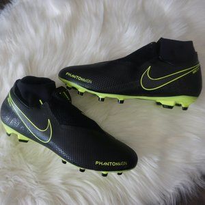 Nike Phantom Vision Pro DF FG Men’s Soccer Cleats